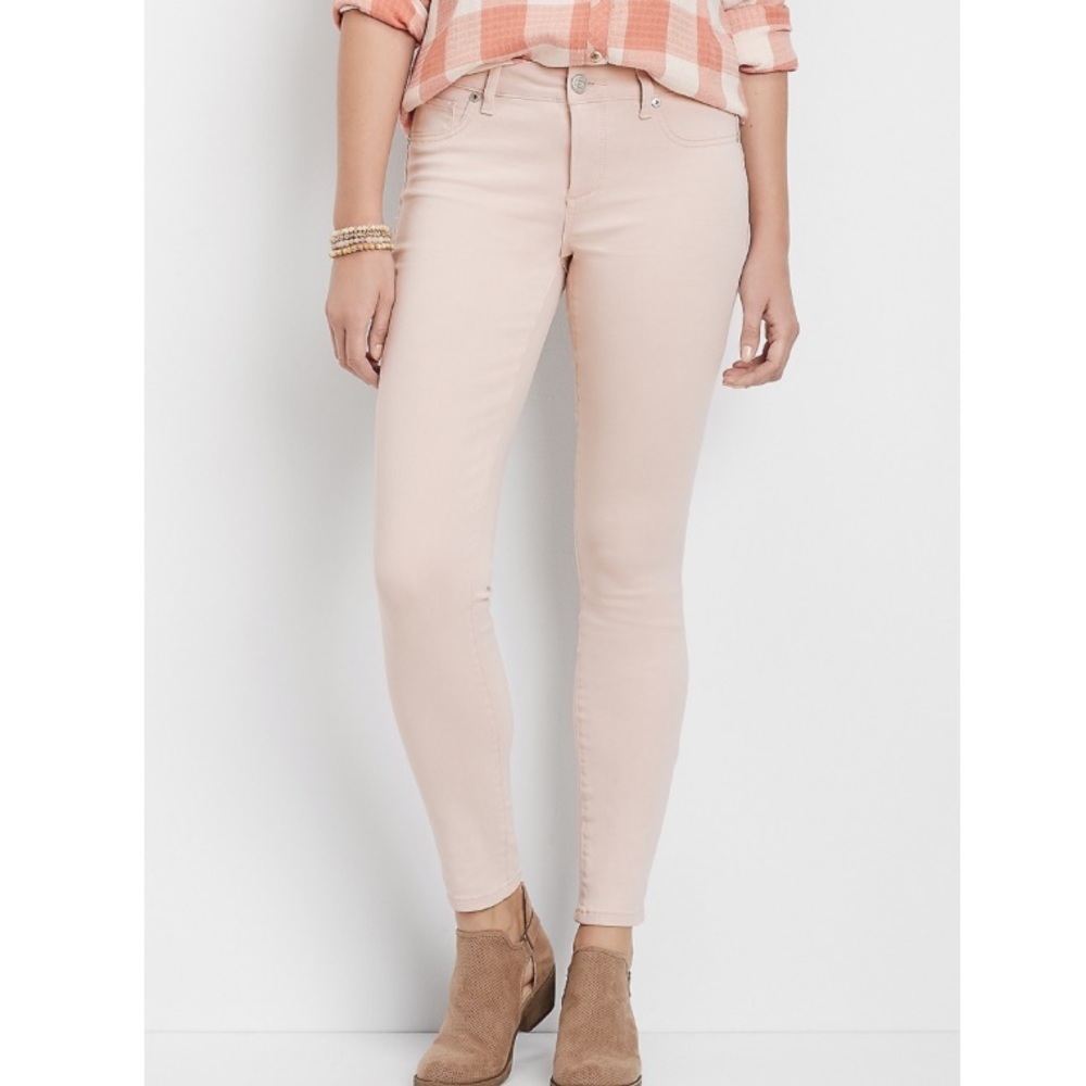 Maurices Pink Jeans! Size Large!